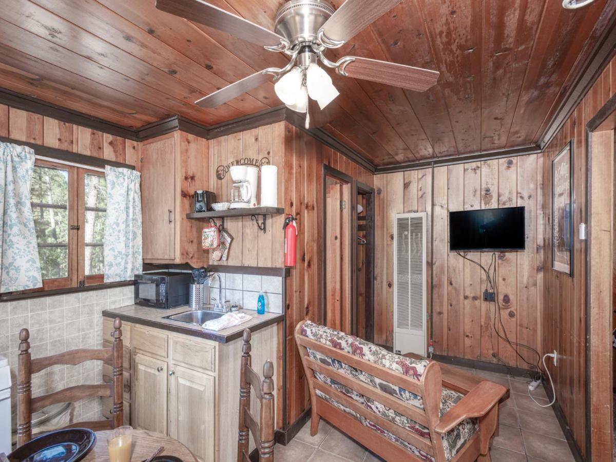 Tiny Two, 2 Bedrooms, Midtown, Sleeps 4 Ruidoso Eksteriør bilde